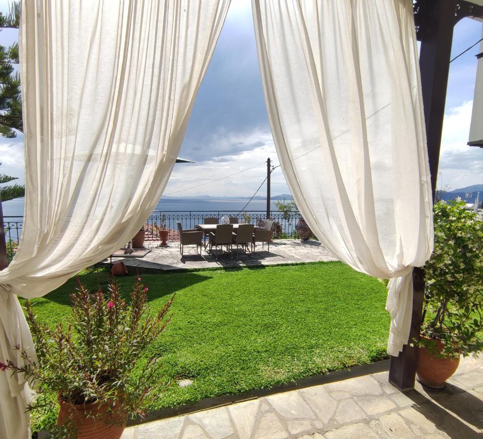 Mesonisi Με Υπέροχη Θέα Στον Παγασητικό!! Villa Áfissos Dış mekan fotoğraf