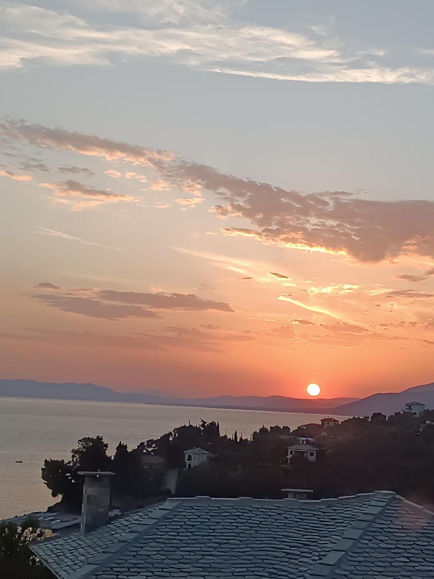 Mesonisi Με Υπέροχη Θέα Στον Παγασητικό!! Villa Áfissos Dış mekan fotoğraf
